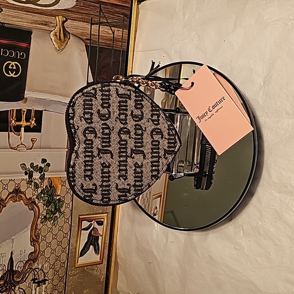 JUICY COUTURE Black Beige Tame Her Heart Zip Around Wallet/Wristlet - Picture 5 of 10